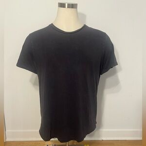 H&M Basic Crew Neck Curve Hem T-shirt
